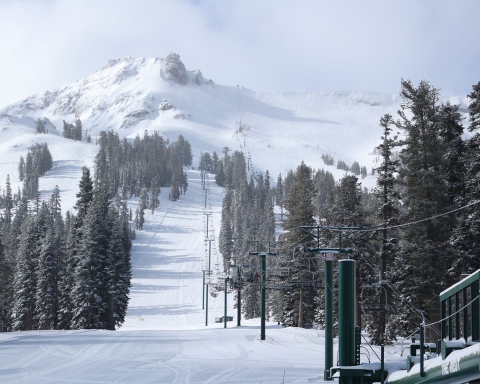 North American Ski Areas Extend Seasons & Slope Opening Hours