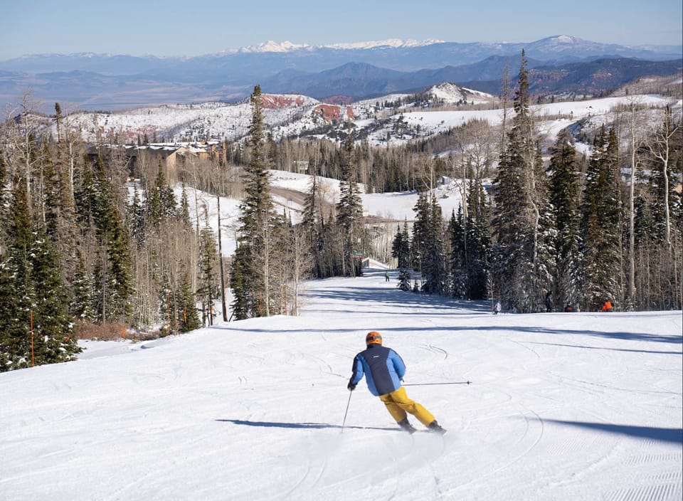 US Ski Areas Extend Seasons Into May